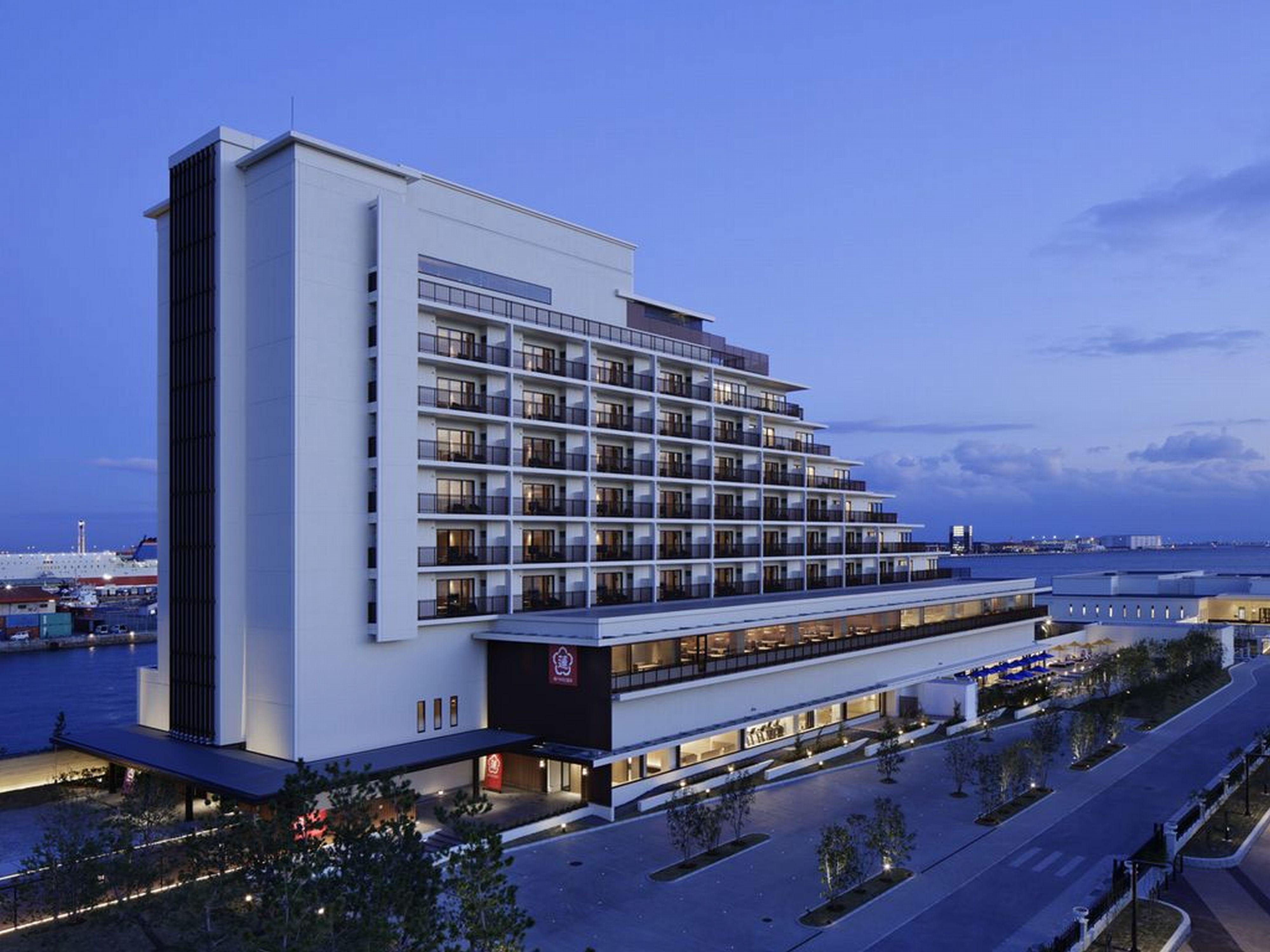 Kobe Minato Onsen Ren (Adults Only) Hotel Екстериор снимка