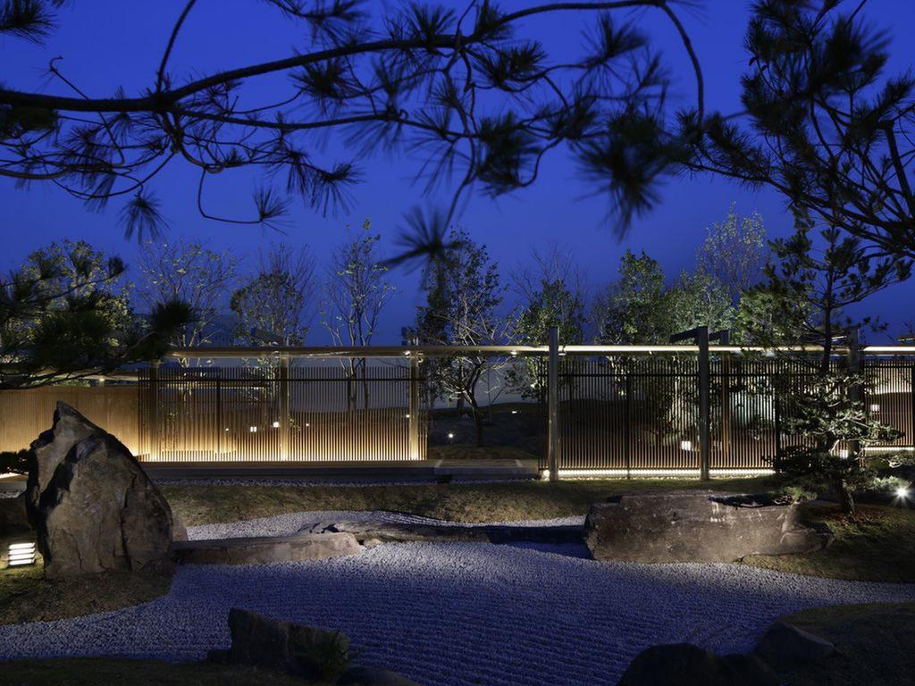 Kobe Minato Onsen Ren (Adults Only) Hotel Екстериор снимка